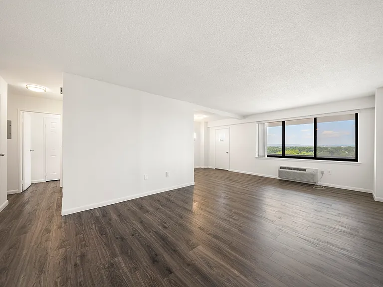 307 Prospect Ave #10G — Photo 13