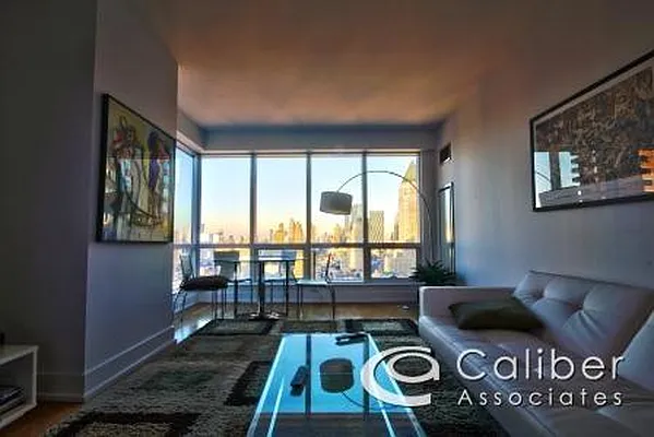 Rented by Caliber Associates | media 41