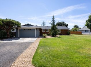 2506 SW Wickiup Ave, Redmond, OR 97756