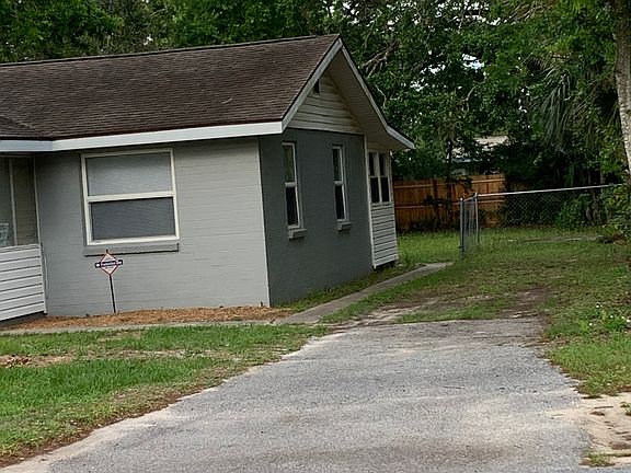 2nd image of 619 Center St