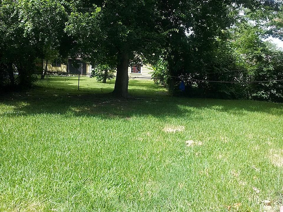 1st image of 2109 Garvey Dr