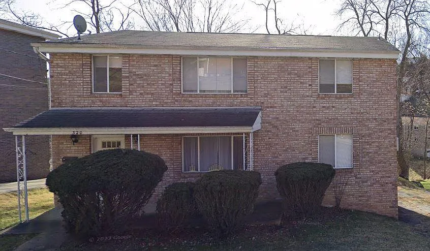 320 Pointview Rd photo 1