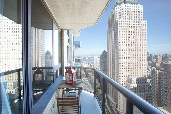 Rented by Stonehenge NYC LLC | media 4