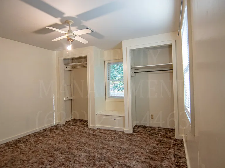 425 N Delaware St — Photo 4