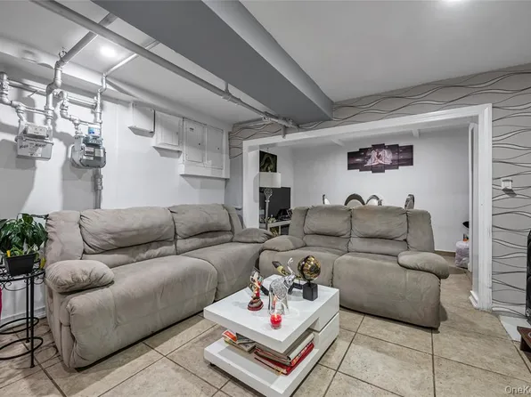 97-69 Corona Avenue image 17 of 21