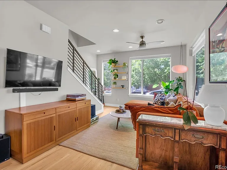 2100 Decatur St — Photo 9