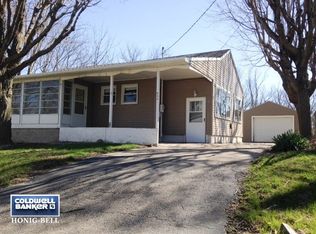 934 Jones Ave, Oglesby, IL 61348