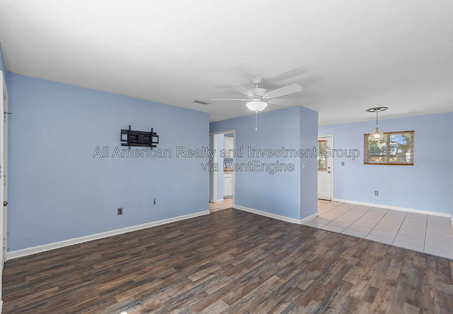 2 bed, 1.0 bath, 925 sqft, $1,900 — Photo 4
