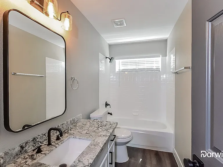 1018 Mosskag Ct — Photo 14