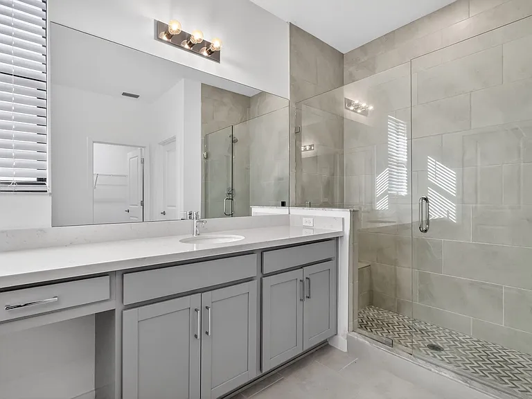 8792 Antarus Dr — Photo 32