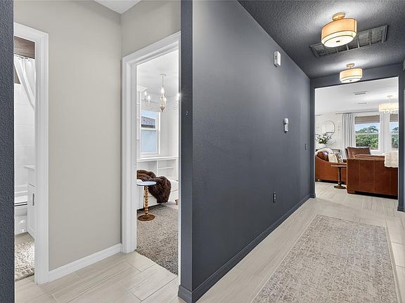 5th image of 1256 OAK VALLEY DRIVE