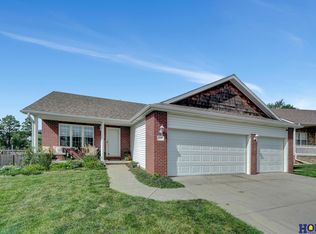 2733 SW 18th St, Lincoln, NE 68522