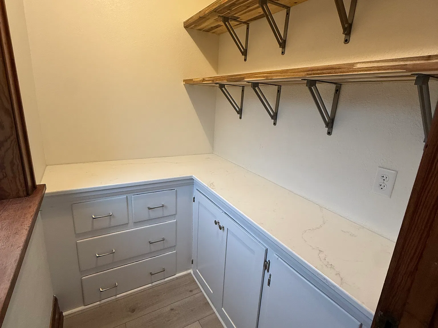 1 bed, 900 sqft, $1,675 — Photo 4