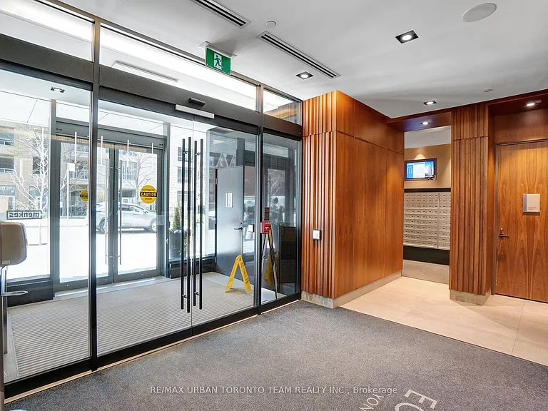 125 Redpath Ave #2206 — Photo 3