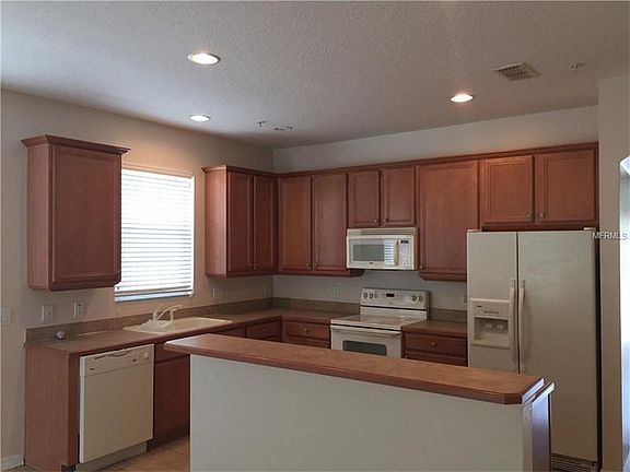5th image of 9804 Old Patina Way