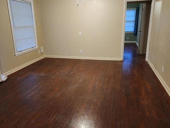 2nd image of 1318 E Bowie Ave