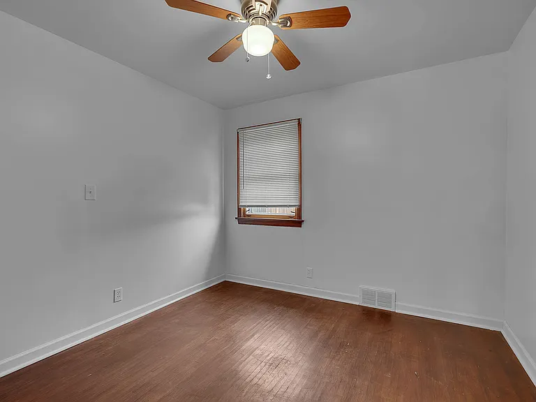 76 Stearns St — Photo 11