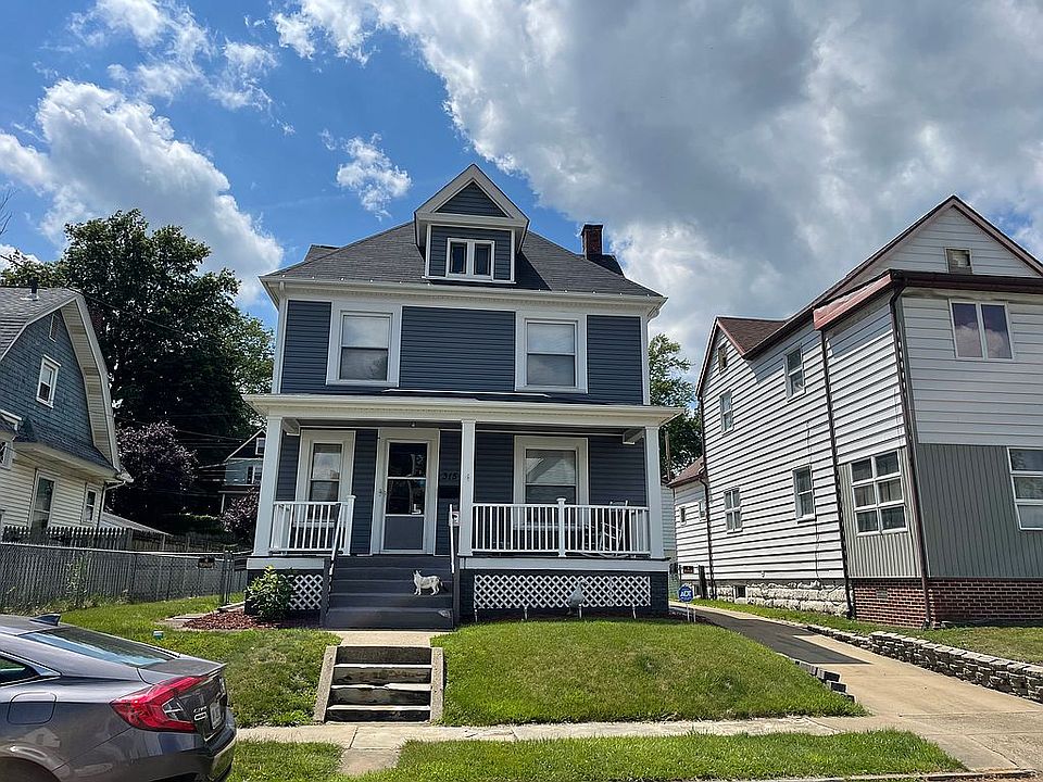 2nd image of 315 Park Ave NW