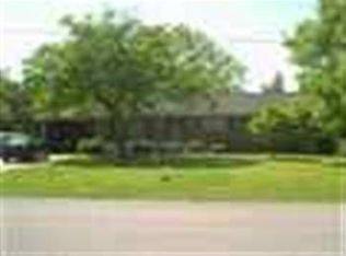 212 Midway Dr, Spartanburg, SC 29301