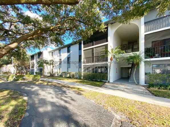1015 Green Pine Blvd, West Palm Beach, FL