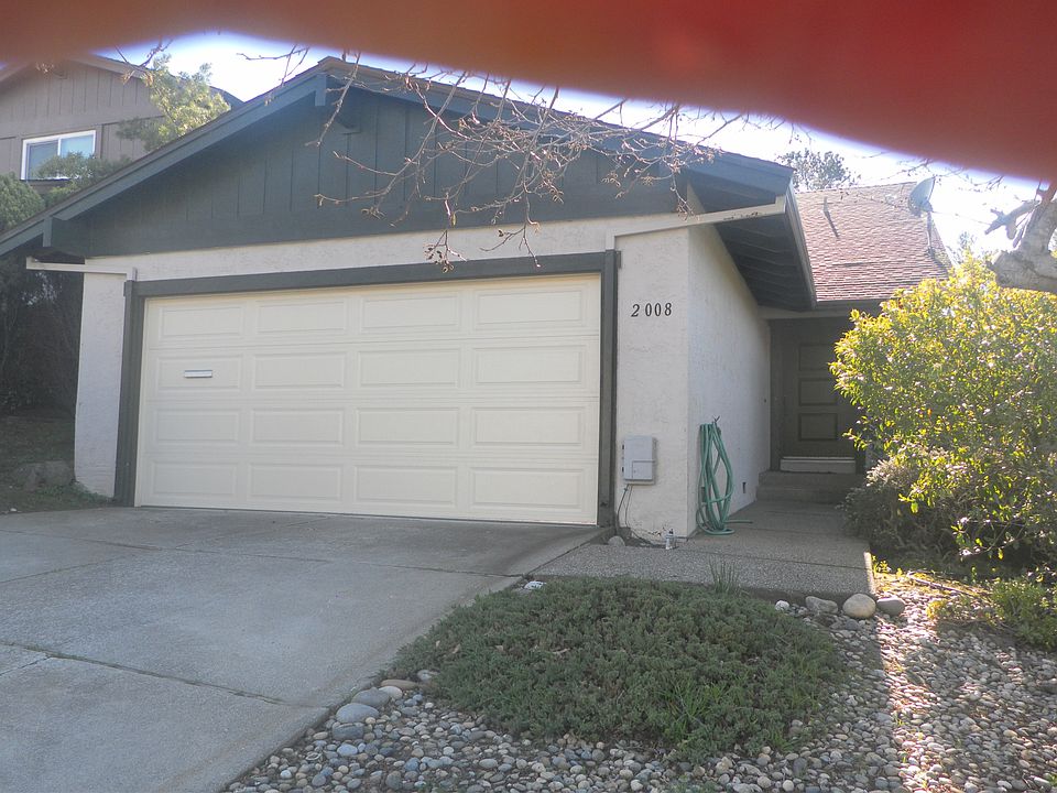 1st image of 2008 Fairmont Dr