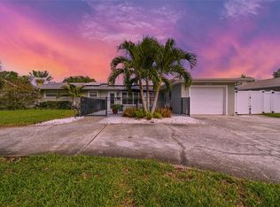 6765 11th Ave N, Saint Petersburg, FL 33710