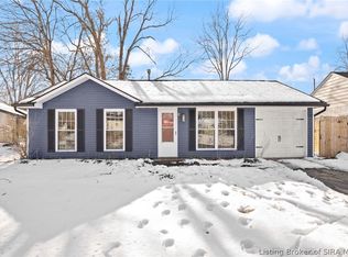 707 Dellinger Dr, Jeffersonville, IN 47130