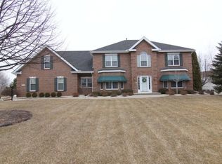 7602 Welton Dr, Madison, WI 53719