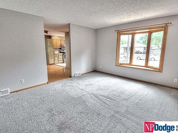 5th image of 2543 Nebraska Ave