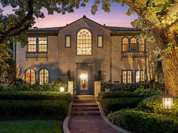 2735 Dean Pkwy, Minneapolis, MN 55416