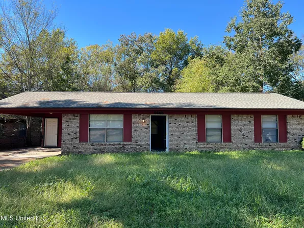 5665 Queen Mary Ln, Jackson, MS 39209