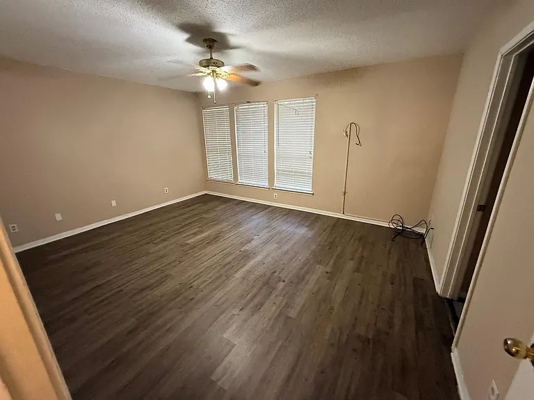 2610 Encina Dr #1 — Photo 6