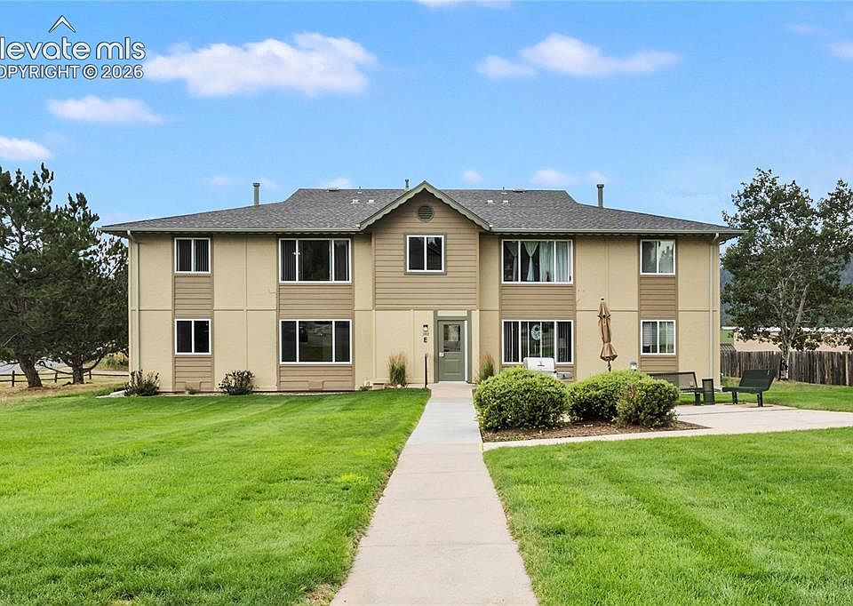 1st image of 380 Paradise Cir APT E-2
