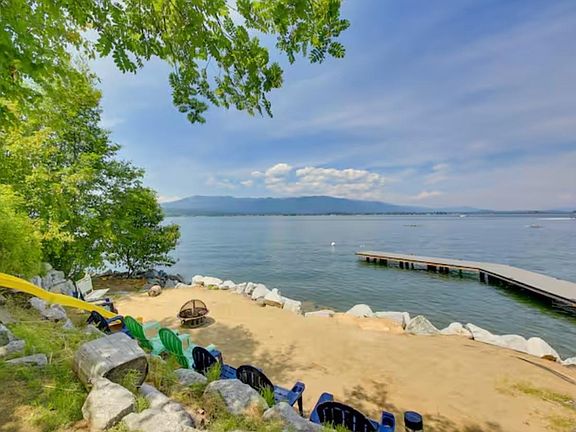 4th image of 423/431 Lakeshore Dr
