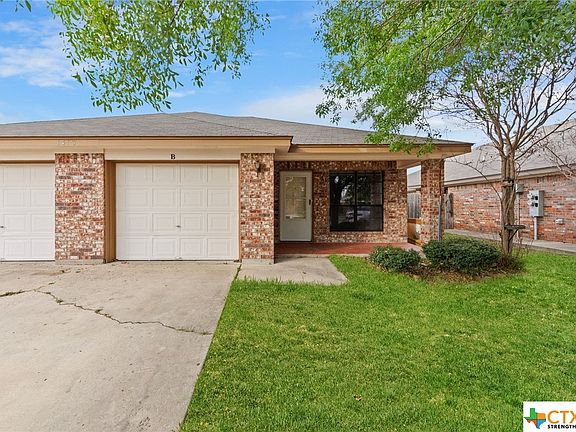 3rd image of 1413 Nicholas Cir