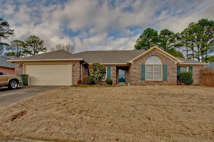 1st image of 2511 Lawson Lake Ct SE