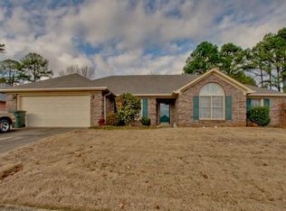 2511 Lawson Lake Ct SE, Huntsville, AL 35803