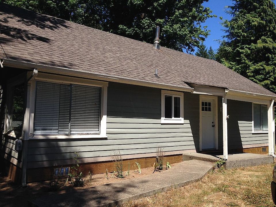 1st image of 1514 Eskridge Blvd SE