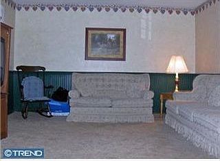 5th image of 5 Biggin Hill Ln
