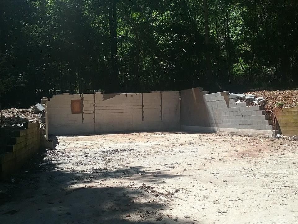 1st image of 1313 Bass Dr