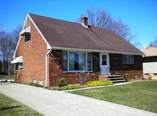4562 Memphis Villas S, Brooklyn, OH