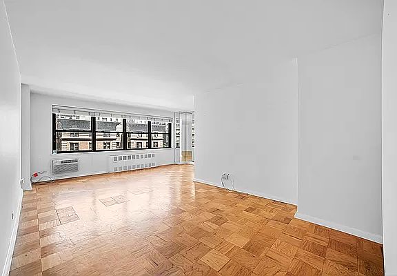 4th image of 205 W End Ave APT 7S