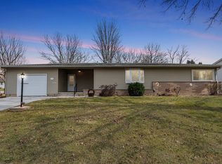 504 3rd St, Grundy Center, IA 50638