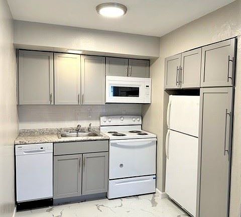 All New Fully Equip Kitchen
