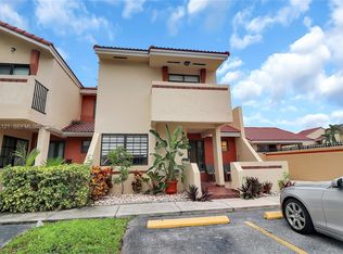 17920 NW 68th Ave #31, Hialeah, FL 33015