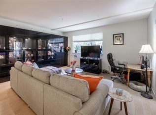 2214 Kelly Ave #302, Pt Coquitlam, BC V3C0E5