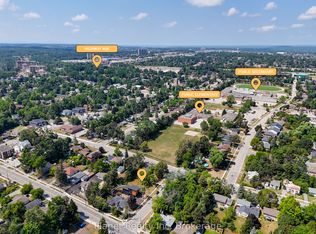 170 Berczy St, Barrie, ON L4M 3P5