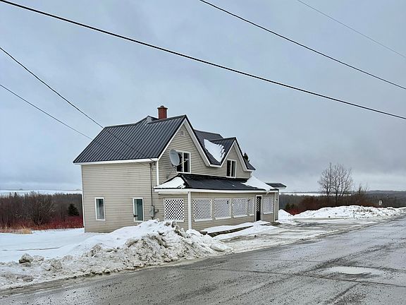 3rd image of 314 Flat Mountain Road