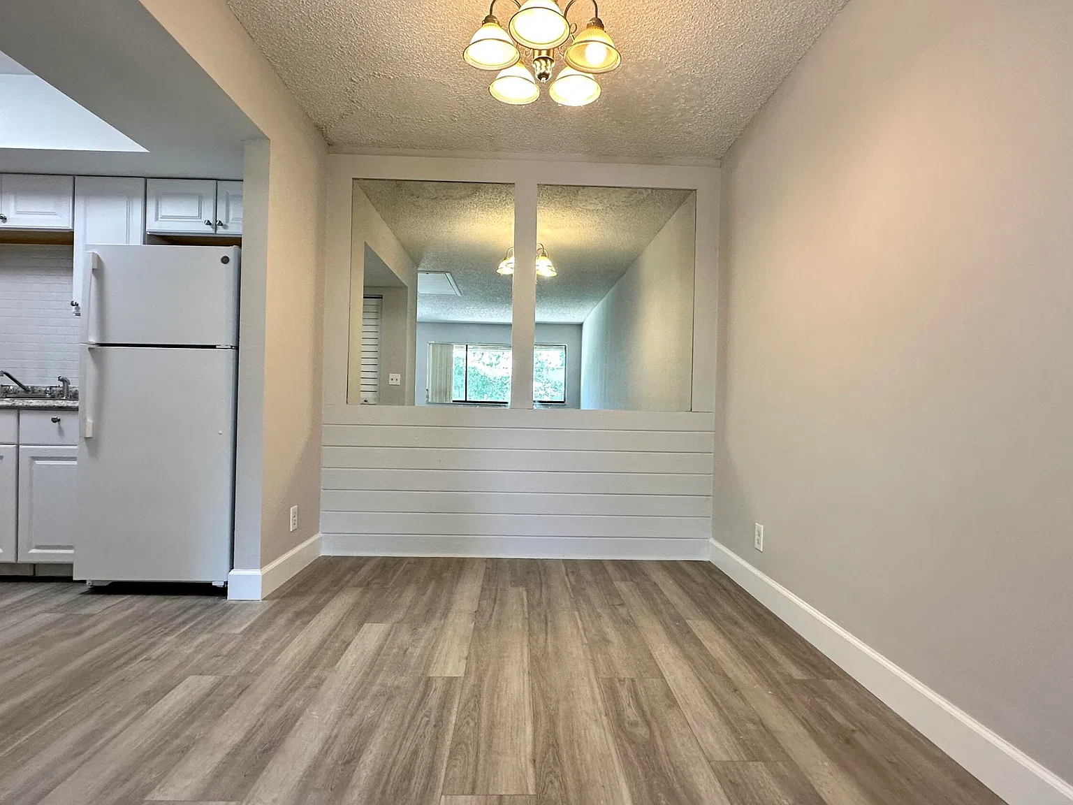 2 bed, 2.0 bath, 900 sqft, $2,100 — Photo 4