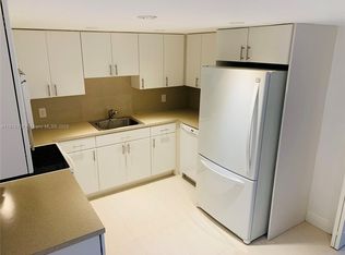 Country Club Apartments, Fort Lauderdale, FL 33326